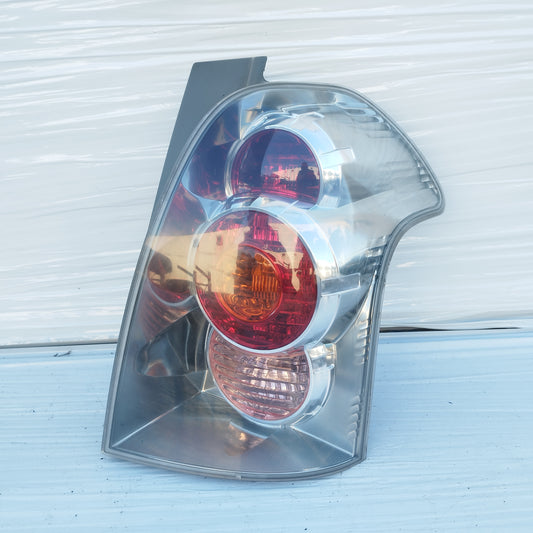 Fanale posteriore sx Toyota Corolla Verso 2007 ecoDM039