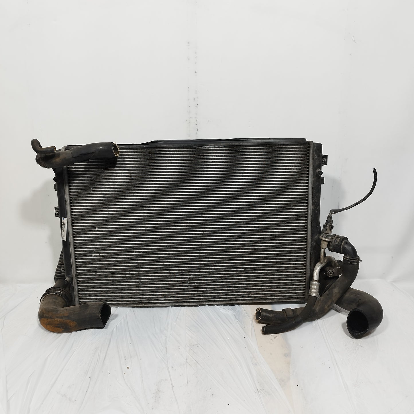 Audi A3/Volkswagen Golf 5 2.0 TDI EcoAC 1986 Kühlersatz