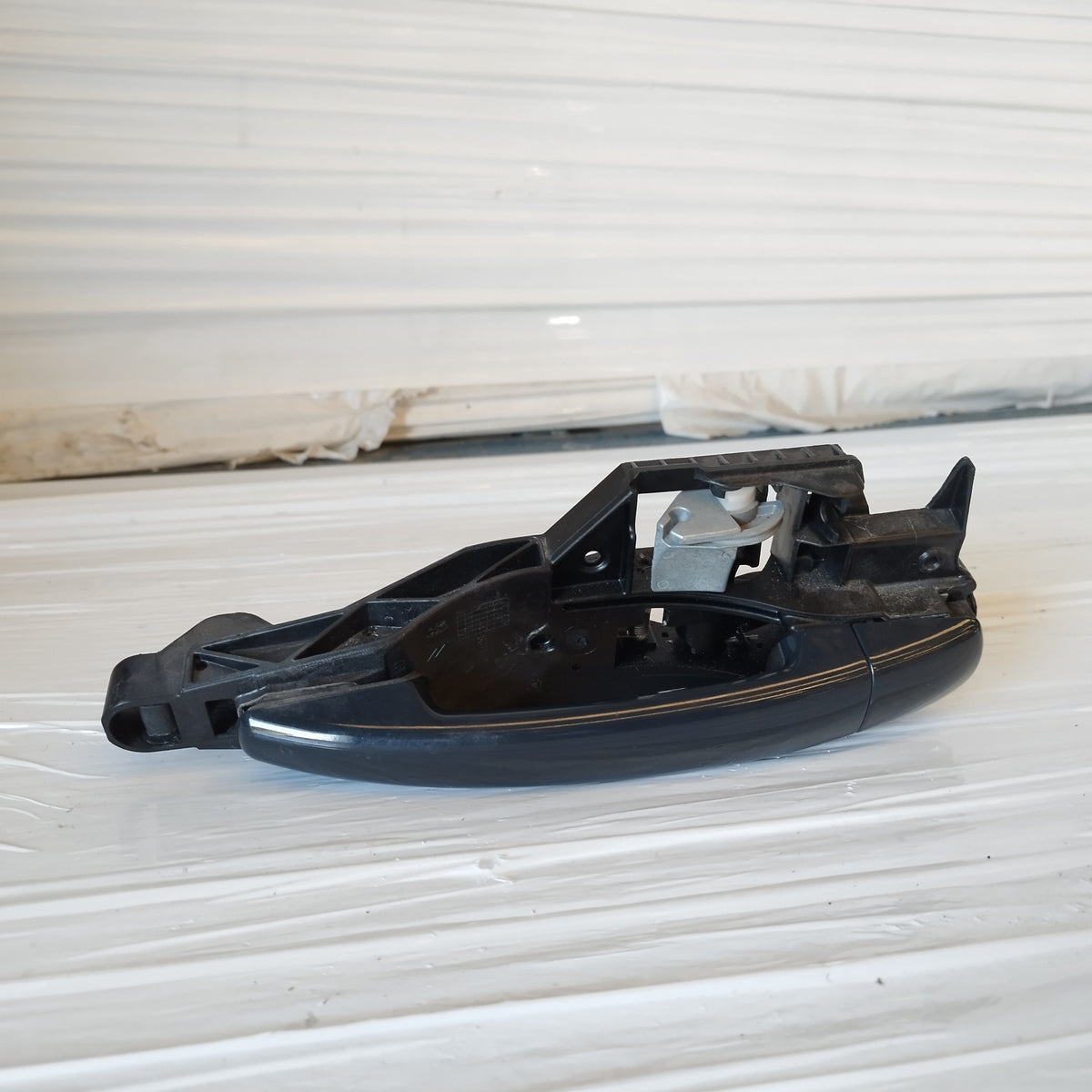 Maniglia esterna posteriore sx Peugeot 2008 I (A94) 2013-2019 ecoAC17555