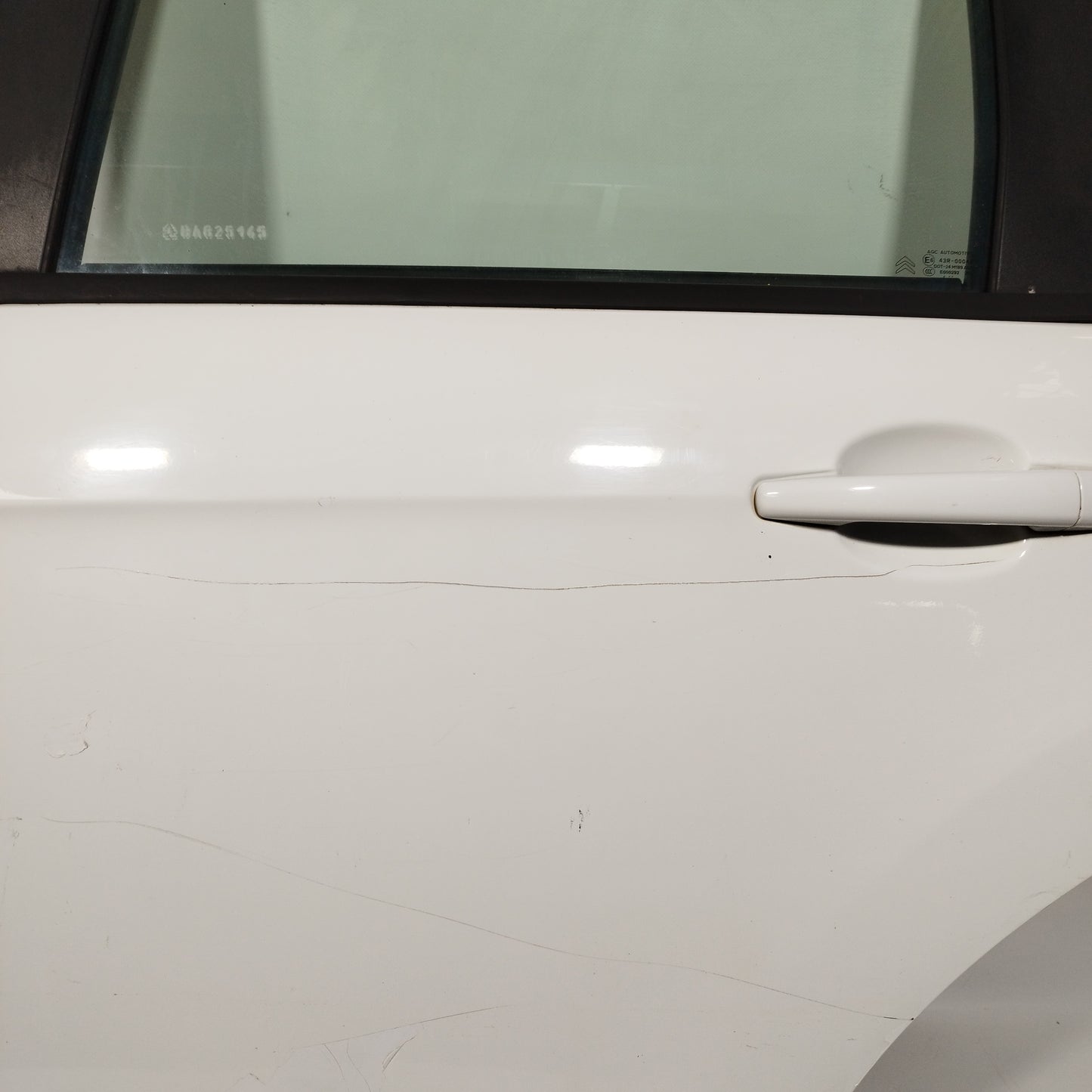 Sportello posteriore sx bianco Citroen C3 2011 ecoAC11645