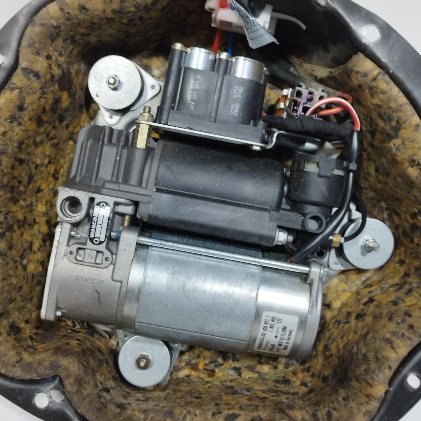 Compressore ad aria sospensione Bmw X5 3.0 D 2007 cod: 4154034000 ecoAC15166
