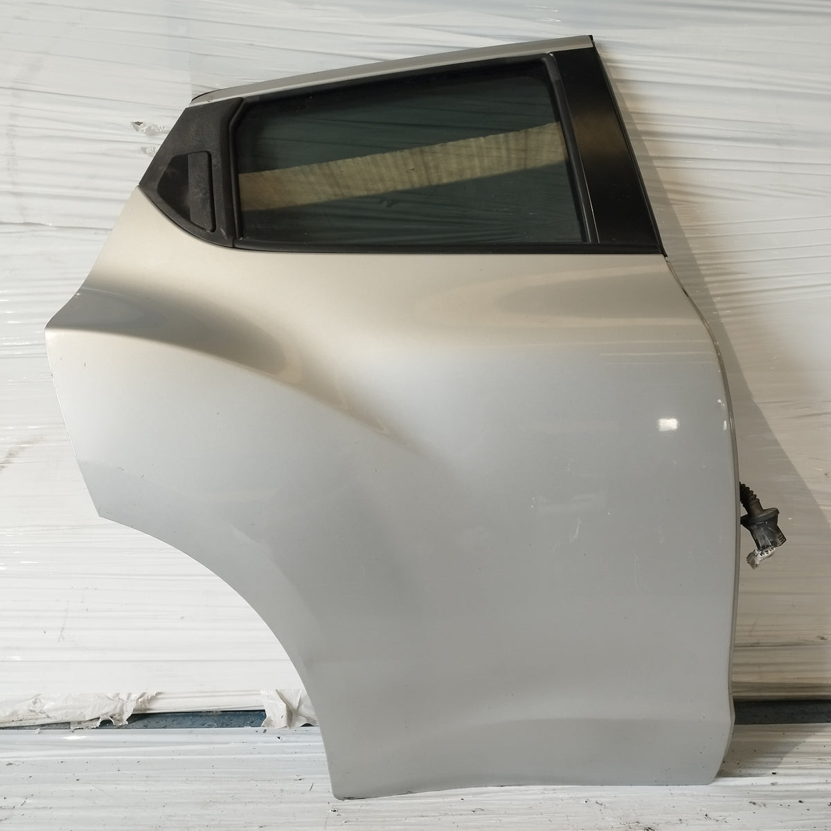 Sportello posteriore dx grigio Nissan Juke (F15) anno 2010-2019 ecoAC17676