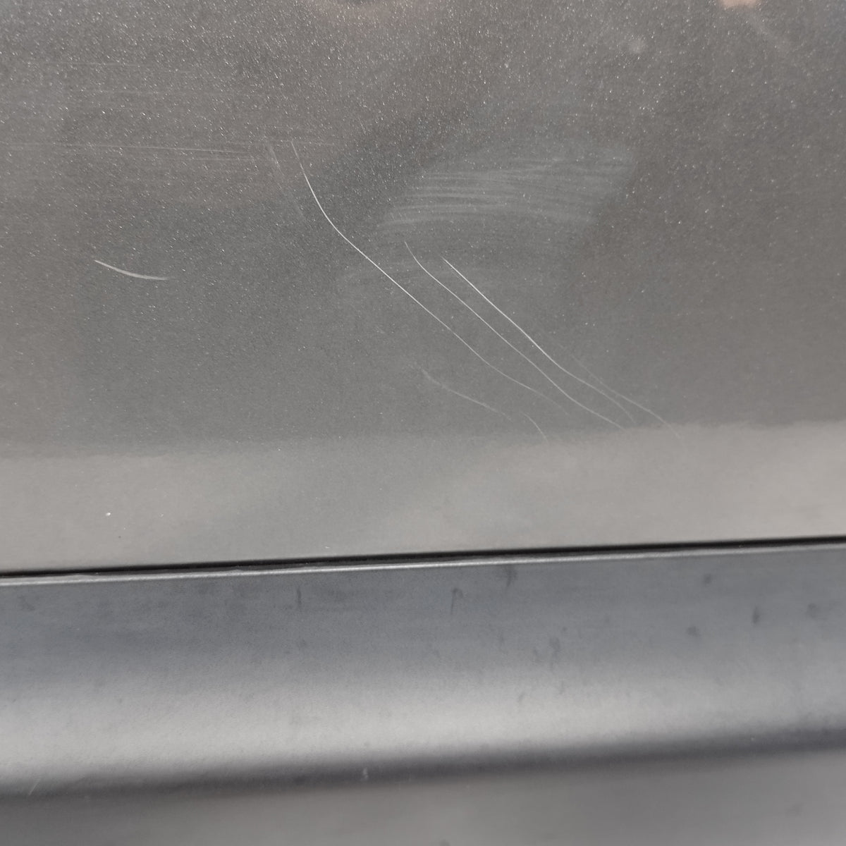Sportello anteriore sx grigio scuro Nissan Qashqai+2 (J10) 2007-2013 ecoAC16934