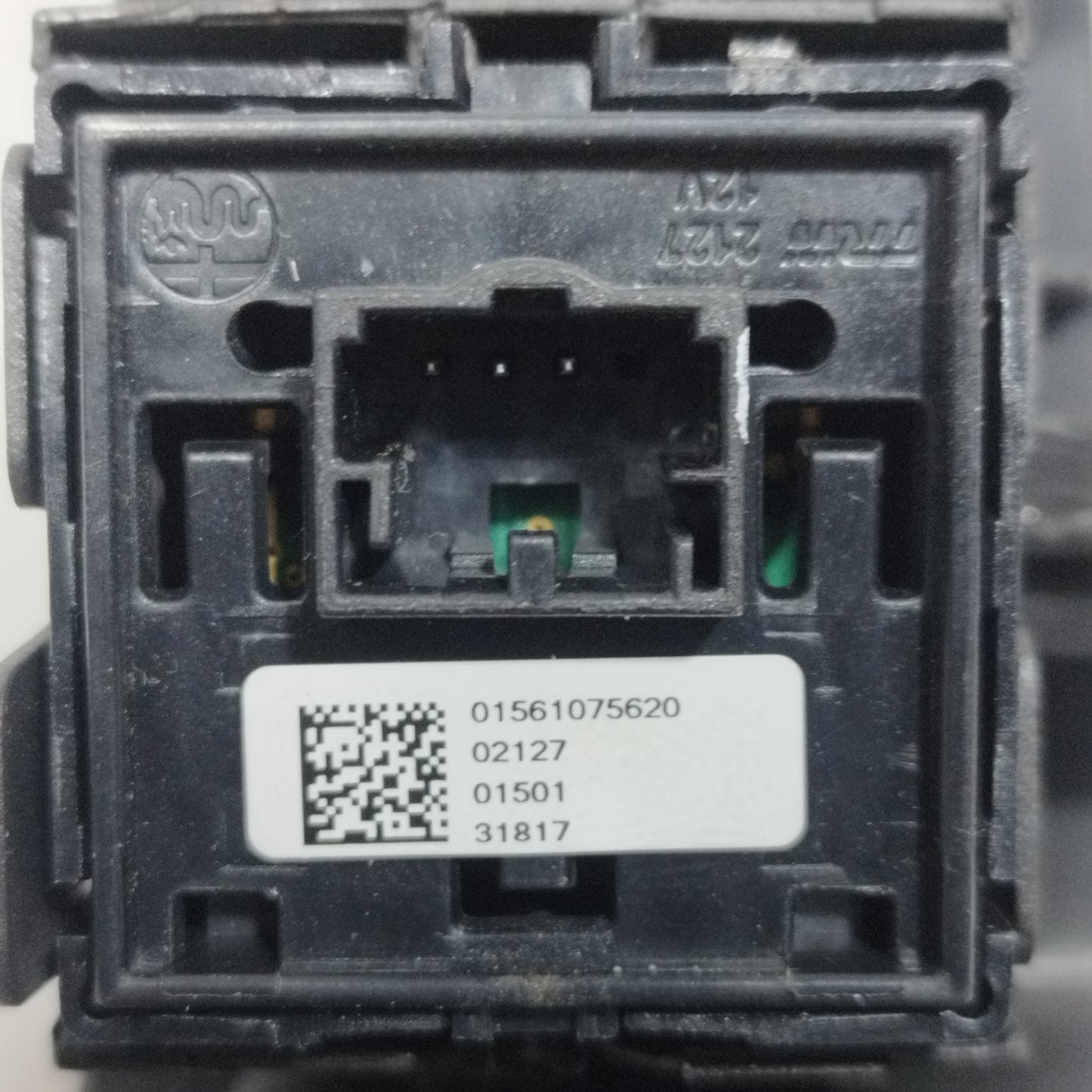 Rear Left Button Panel Alfa Romeo Stelvio 2017 Code: 01561075620 ecoAC11772