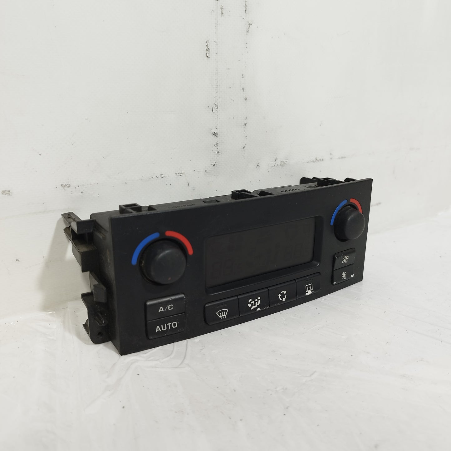 Pulsantiera A/C Peugeot 207 2006 Cod: 96497866XT-04 ecoAC11083