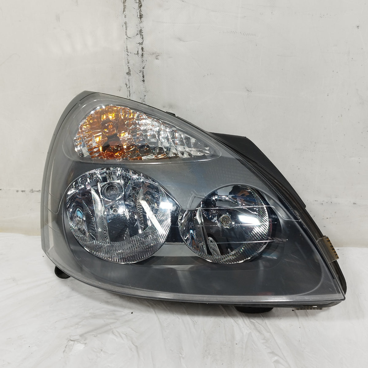 Fanale anteriore dx Renault Clio II 2001-2005 cod: 156018-00 ecoAC16706