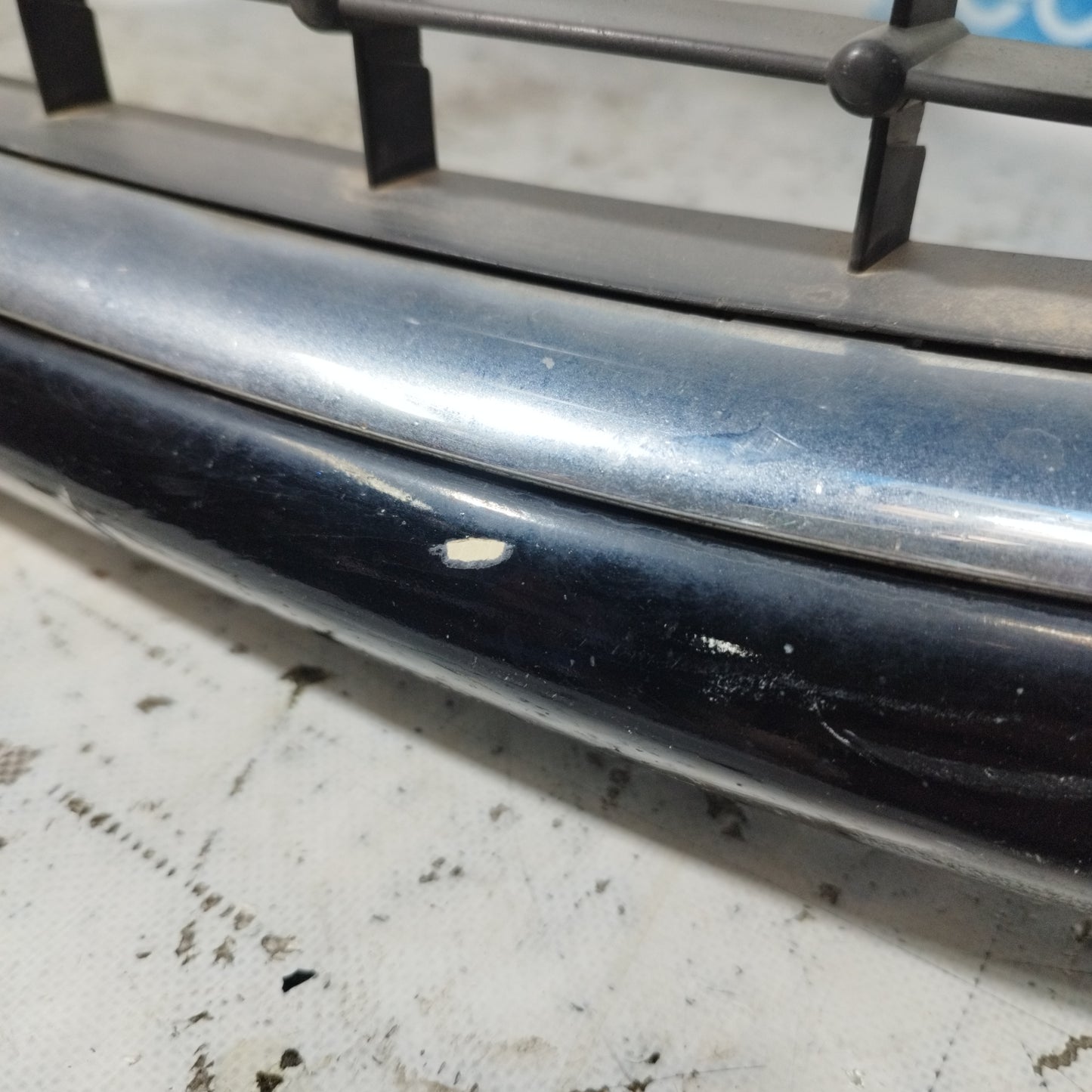 Paraurti anteriore nero Ford Fiesta 2010 ecoAC10164