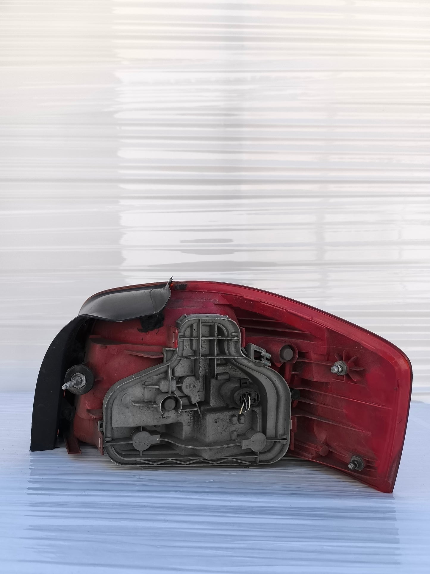 Fanale posteriore sx Audi A3 8P anno 2009 Restyling modello 3 porte cod: 8P394509522S ecoAG8097