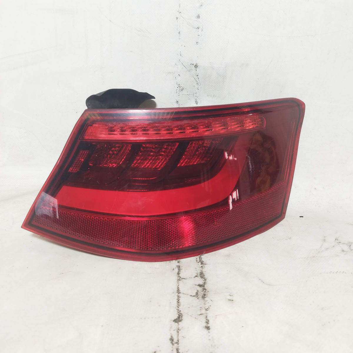 Fanale posteriore esterno dx a Led Audi A3 2012-2016 8v 3 porte cod: 81060202 ecoDM461
