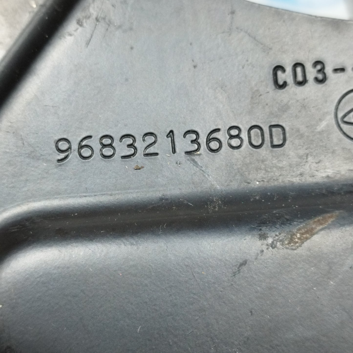 Tailgate Hinges Peugeot 3008 2012 Code: 9683213680D ecoAC10692