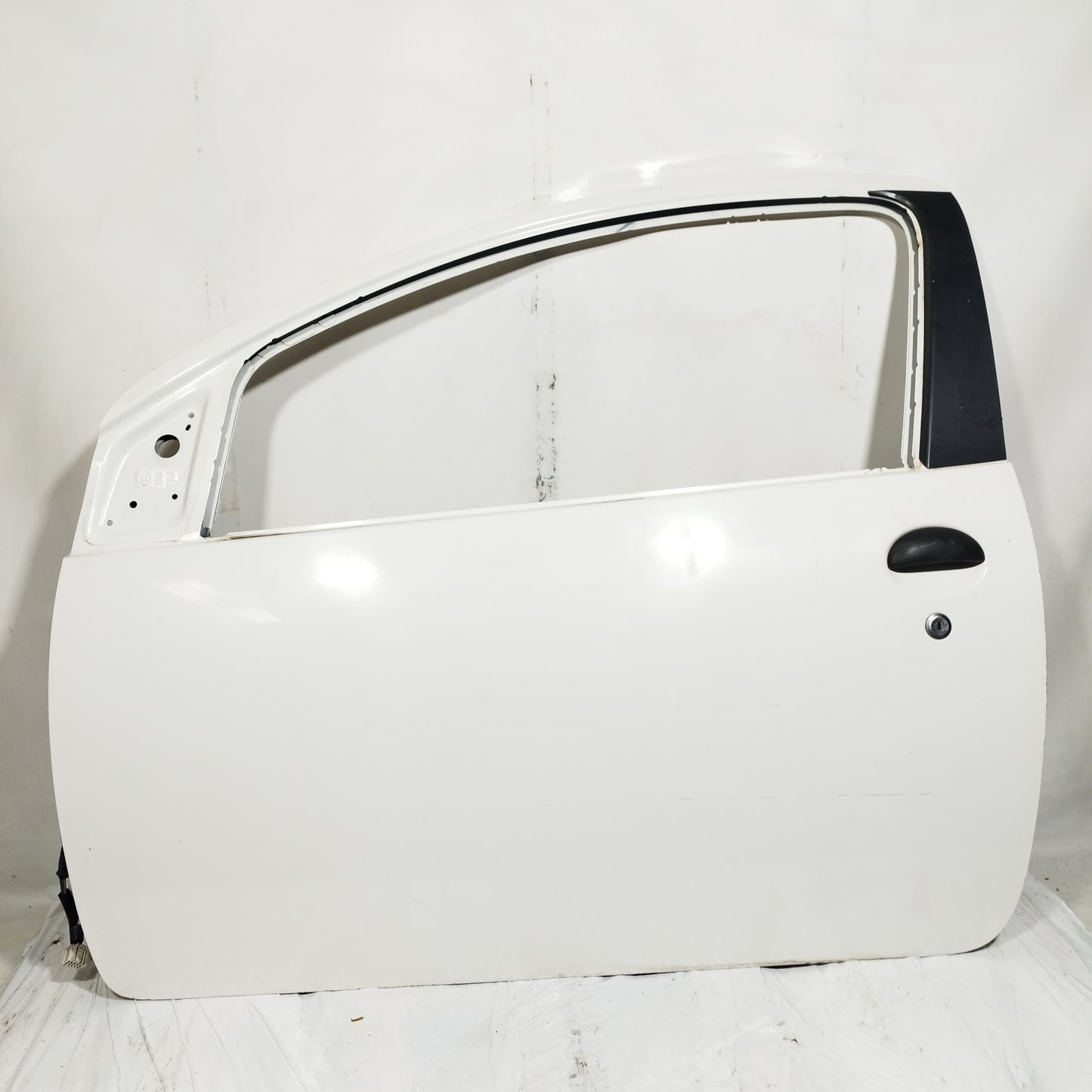 Sportello anteriore sx bianco Toyota Aygo (AB10) 3 porte 2005-2014 ecoAC15204