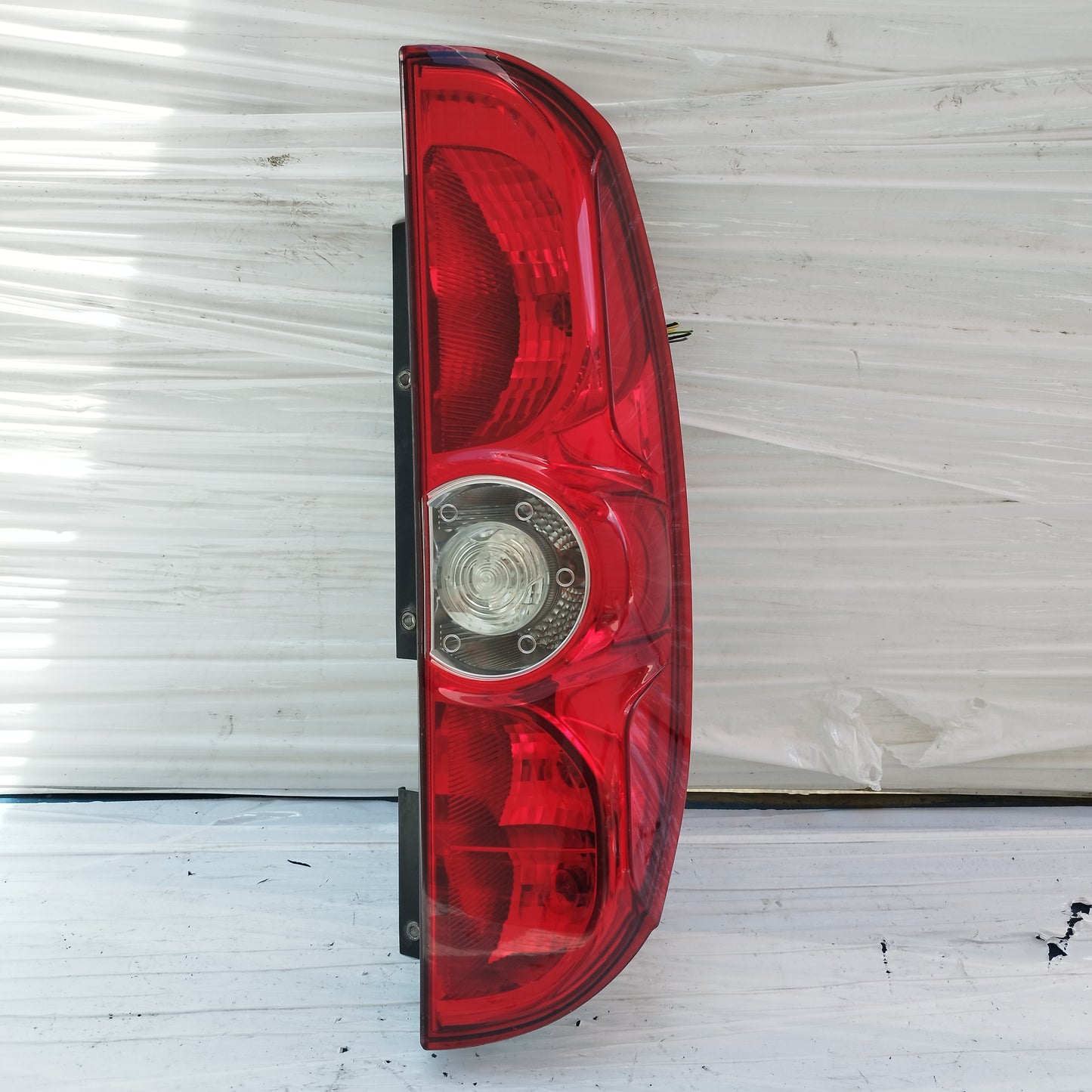 Fanale posteriore dx Fiat Doblo 2015 cod: 20570748 ecoDM242