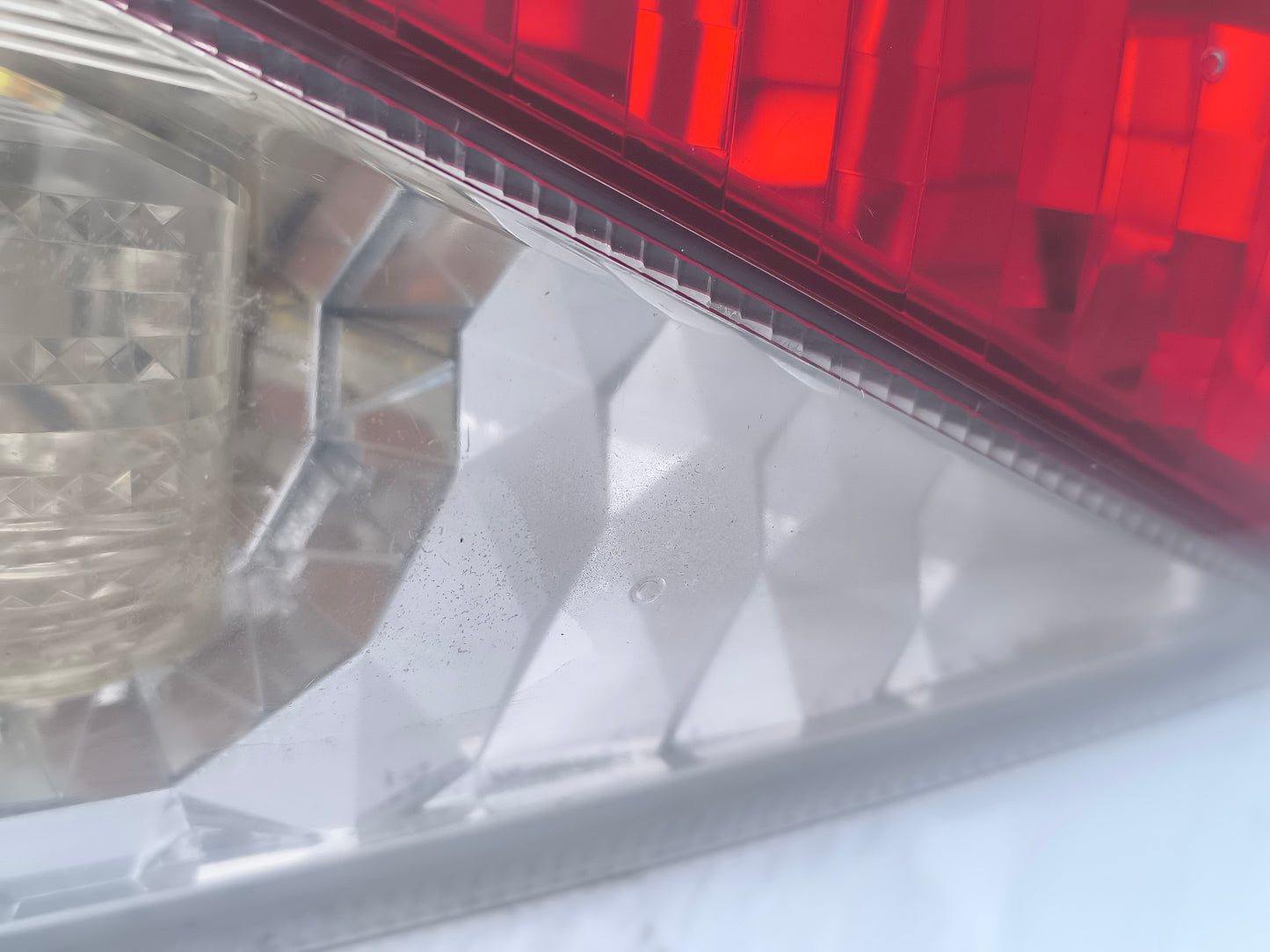 Toyota Yaris Verso 2004 ecoAG6178 rechte Rückleuchte