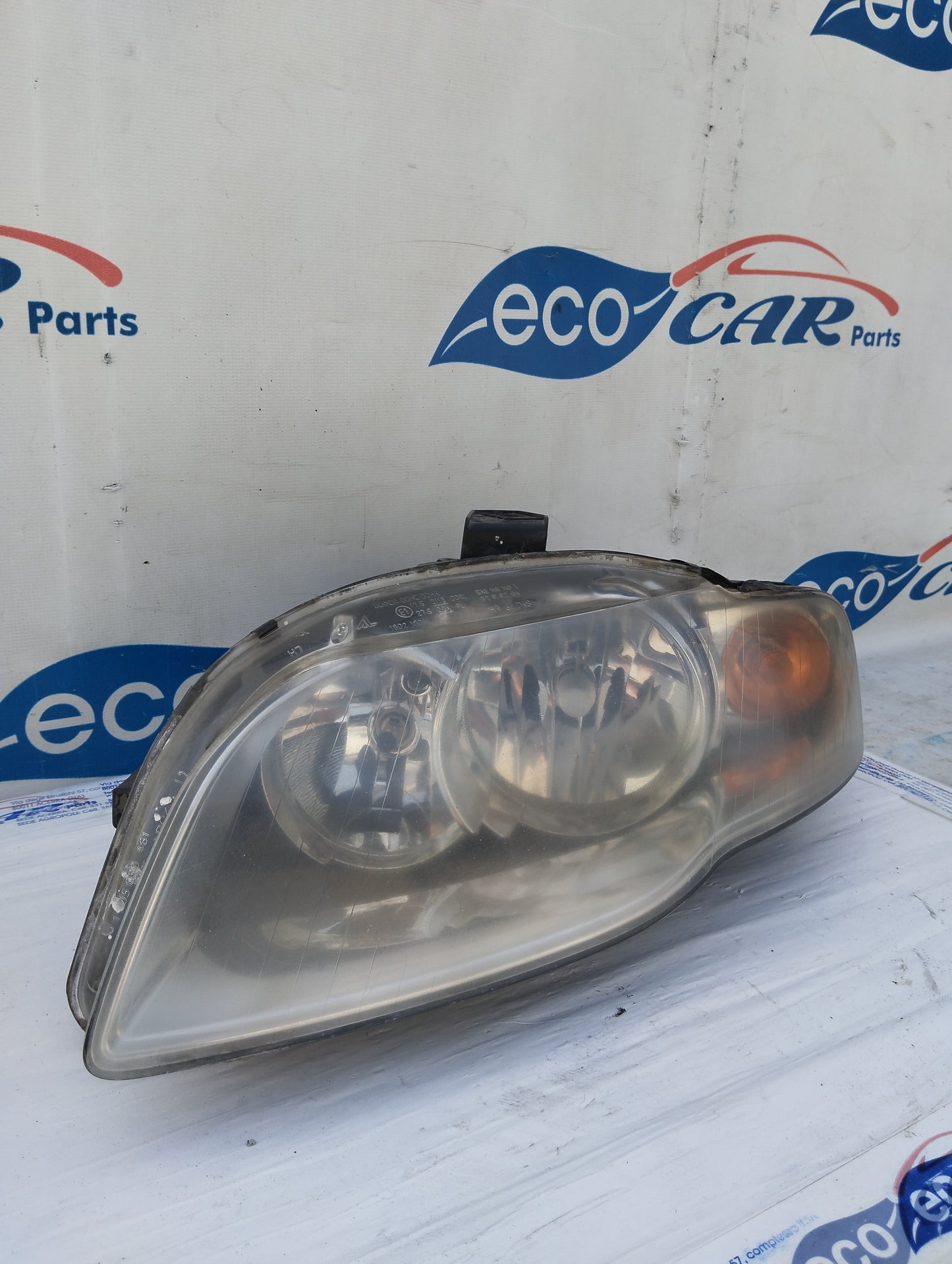 Fanale anteriore sx Audi A4 8E 2005 ecoAG5247
