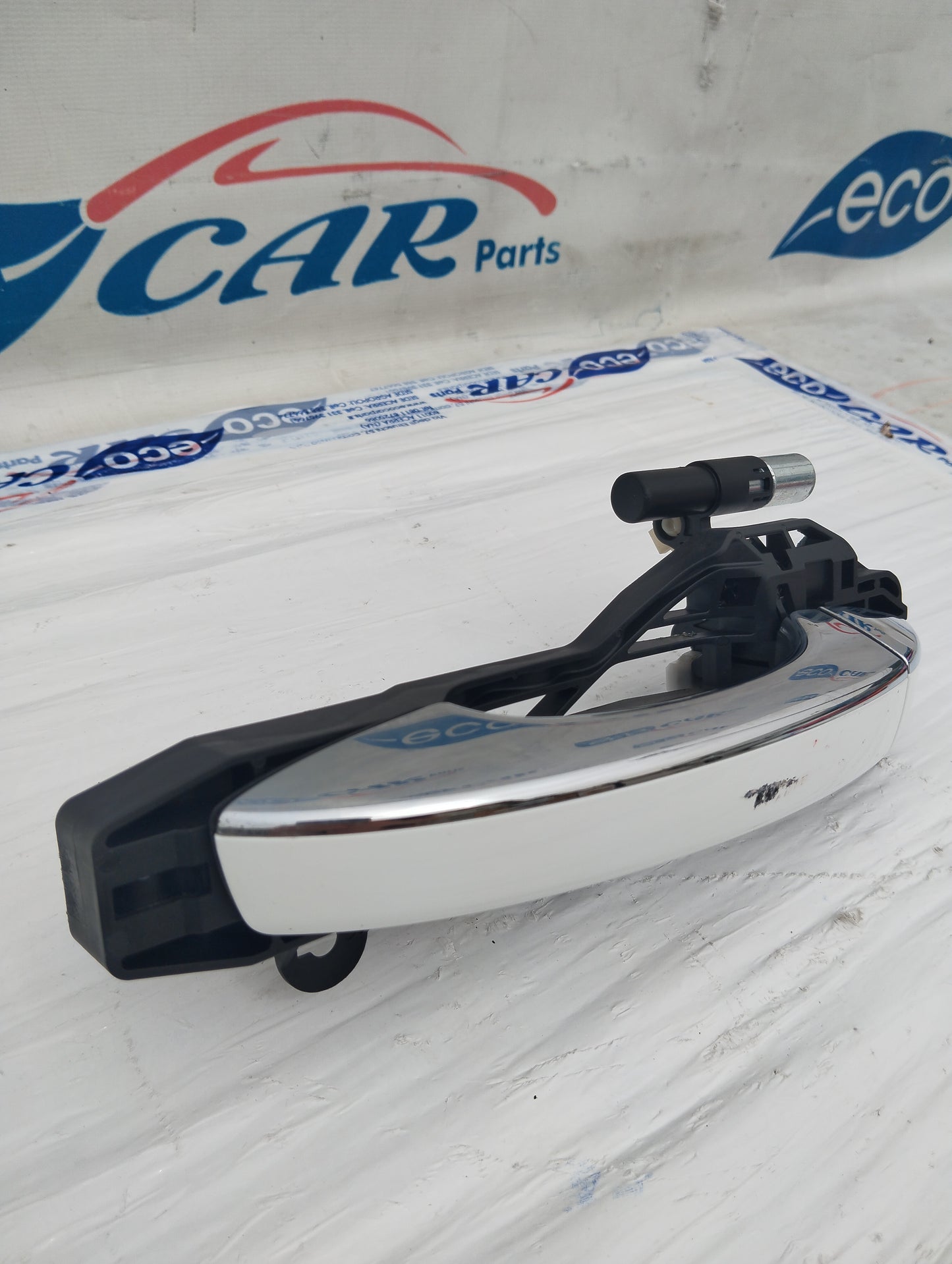 Front left external handle white MG ZS 2022 ecoAG5341