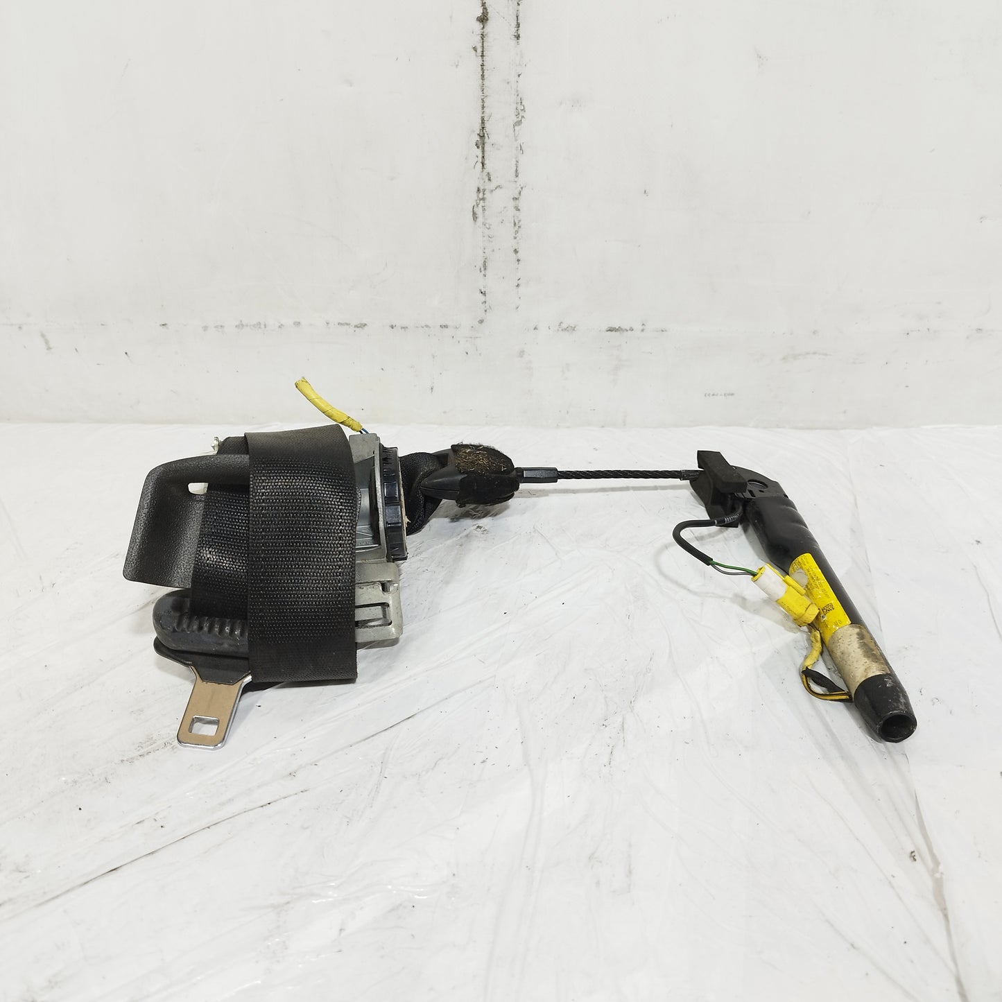 Cintura di sicurezza anteriore sx Fiat 500 2007-2015 cod: 34036981a ecoAC16108