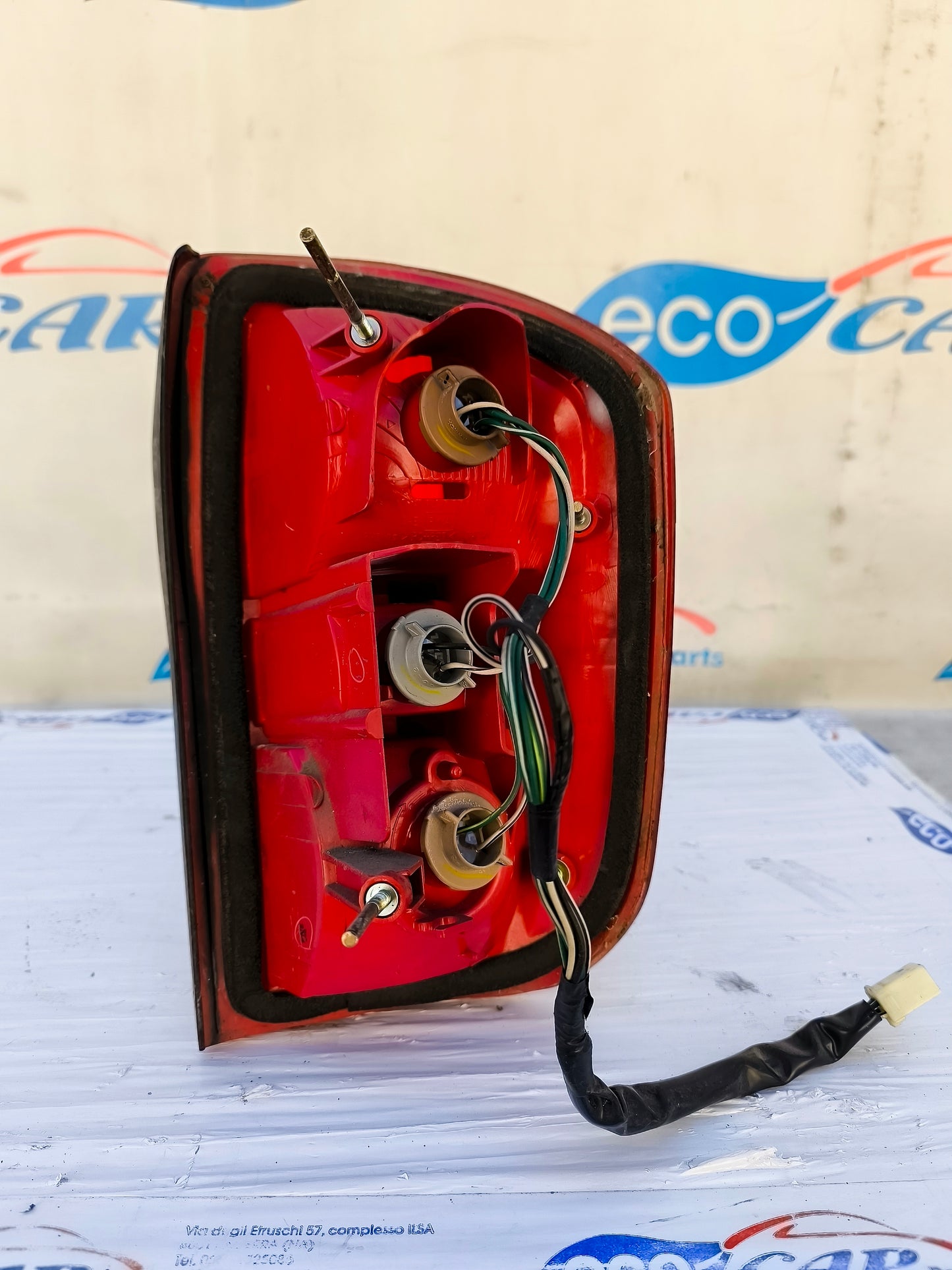 Linke Rückleuchte Toyota Rav 4 2004 ecoAG6112