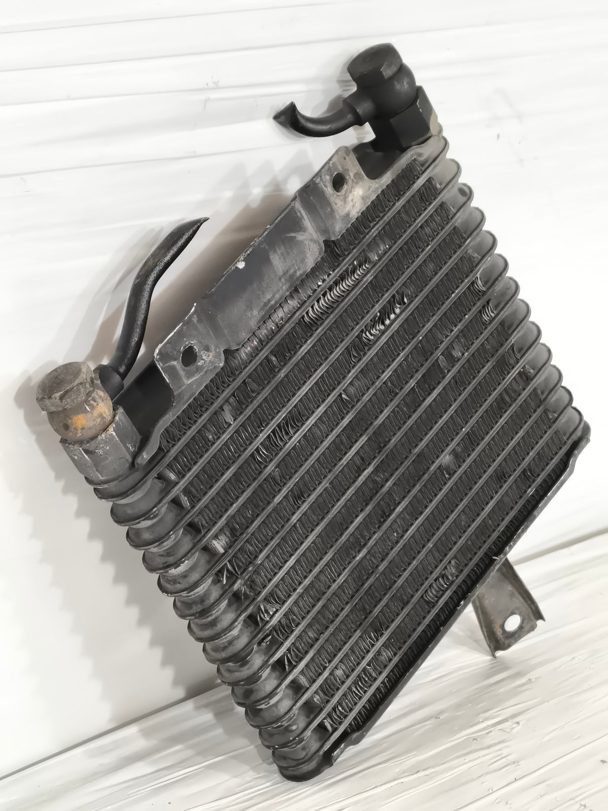 Radiatore olio Mitsubishi Pajero II (V20) 2.5 / 2.8 D anno 1997-2000 cod: 024100-8112 ecoAG9921