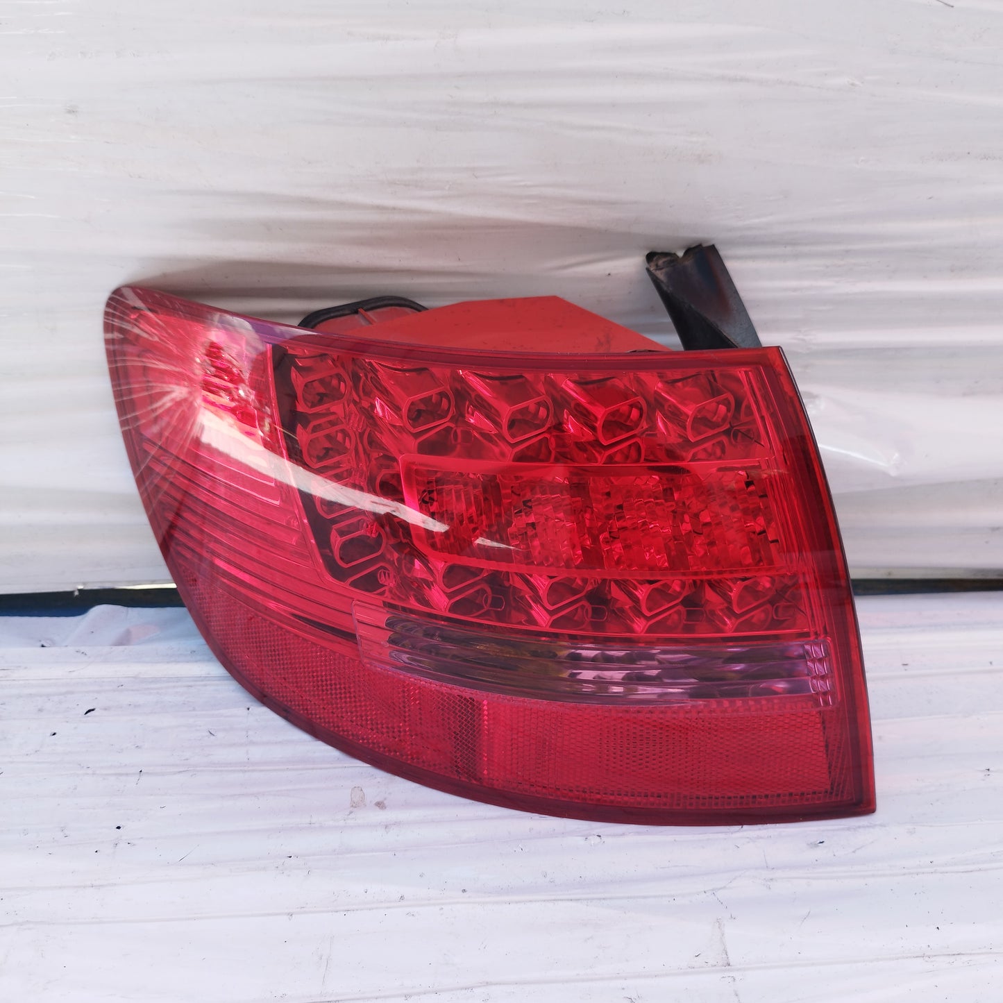 Fanale posteriore sx a led Audi A6 2008 SW cod: 89037044 ecoDM239