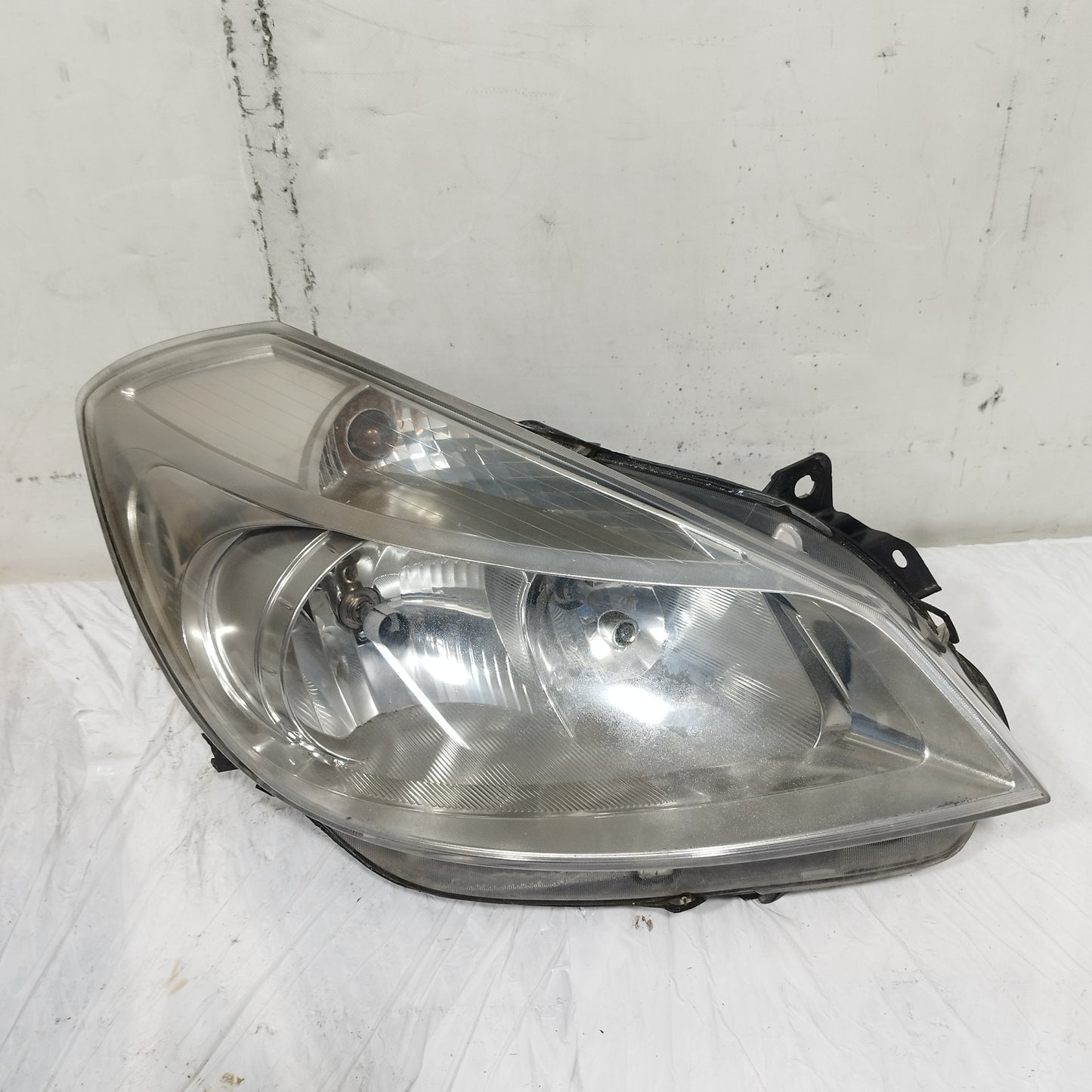 Fanale anteriore dx Renault Clio III (X85) 2005-2009 DEPO cod: 08-551-1156R ecoAC16349