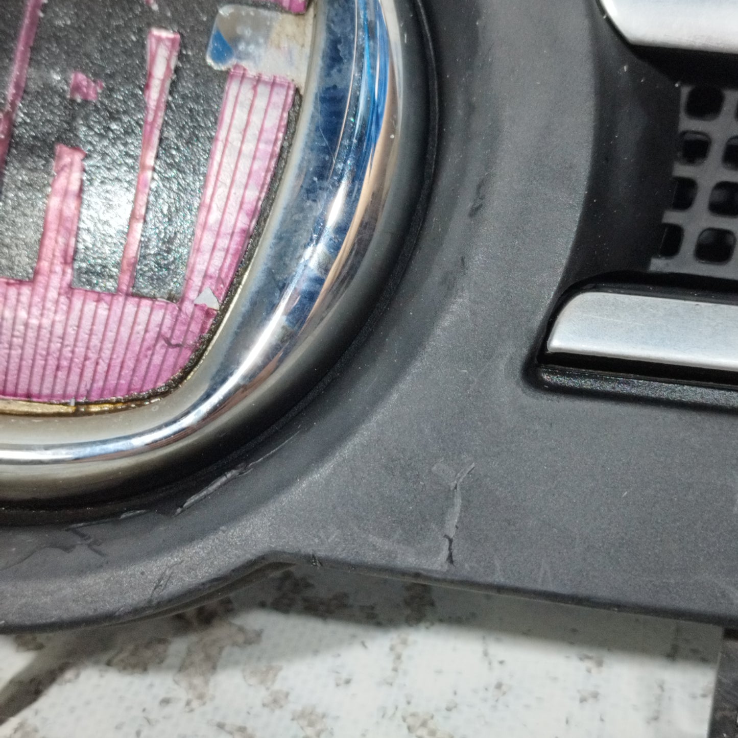 Roter Kühlergrill Fiat Panda 2008 ecoAC10020