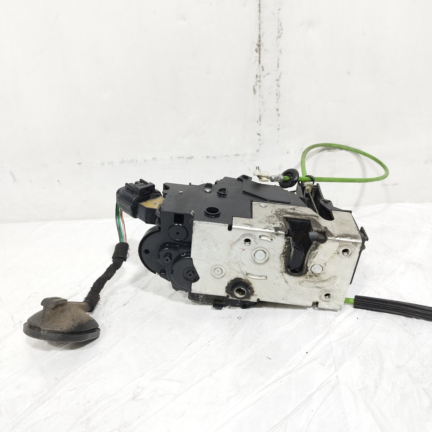 Serratura anteriore dx Lancia Musa (350) 2004-2012 6 pin cod: 51758532 ecoAC16107