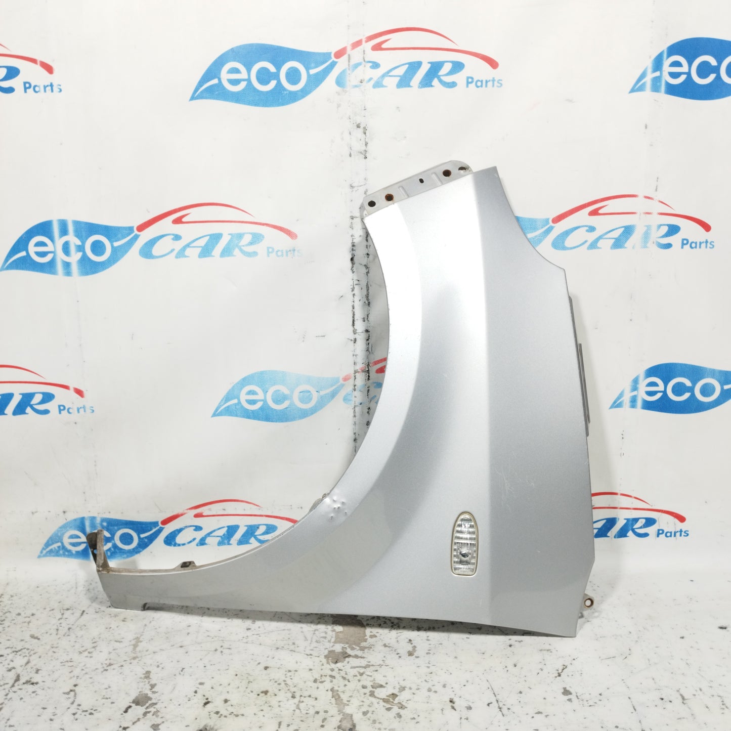 Parafango anteriore sx grigio argento DR1 2010 ecoAC9159