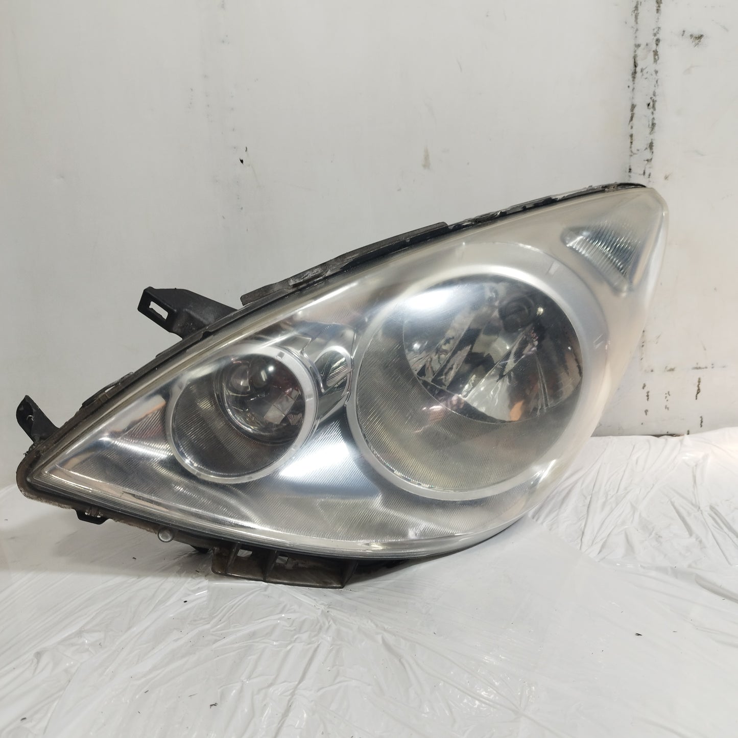 Fanale anteriore sx Nissan Note 2010 cod: 26060BH10B ecoAC15923