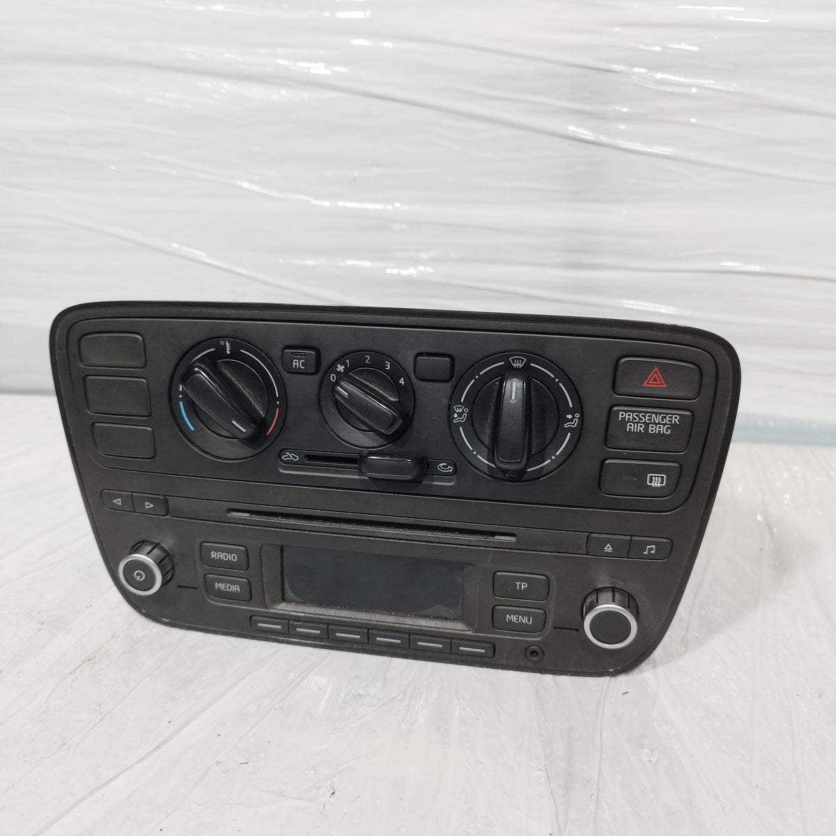 Pulsantiera a / c con autoradio Seat Mii 2011-2019 cod: 1S0820045T / 1SL035156 ecoAC16867