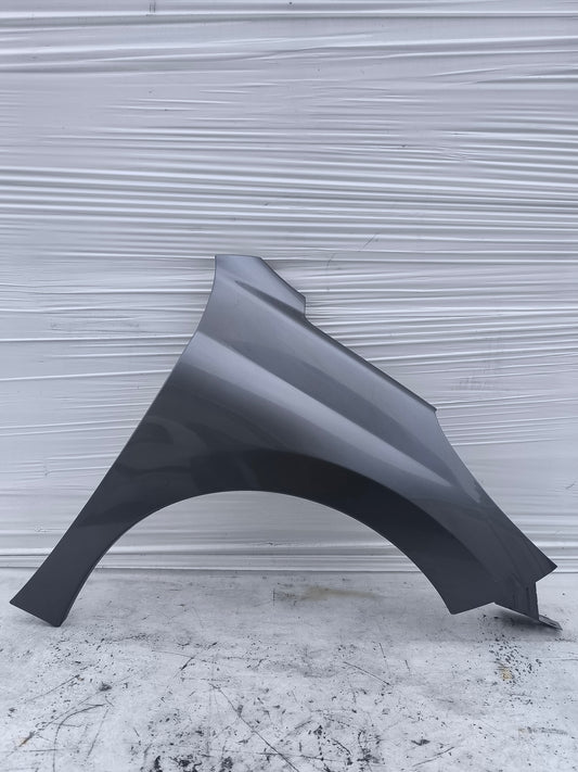 Parafango dx grigio scuro Peugeot 207 ecoAG8221
