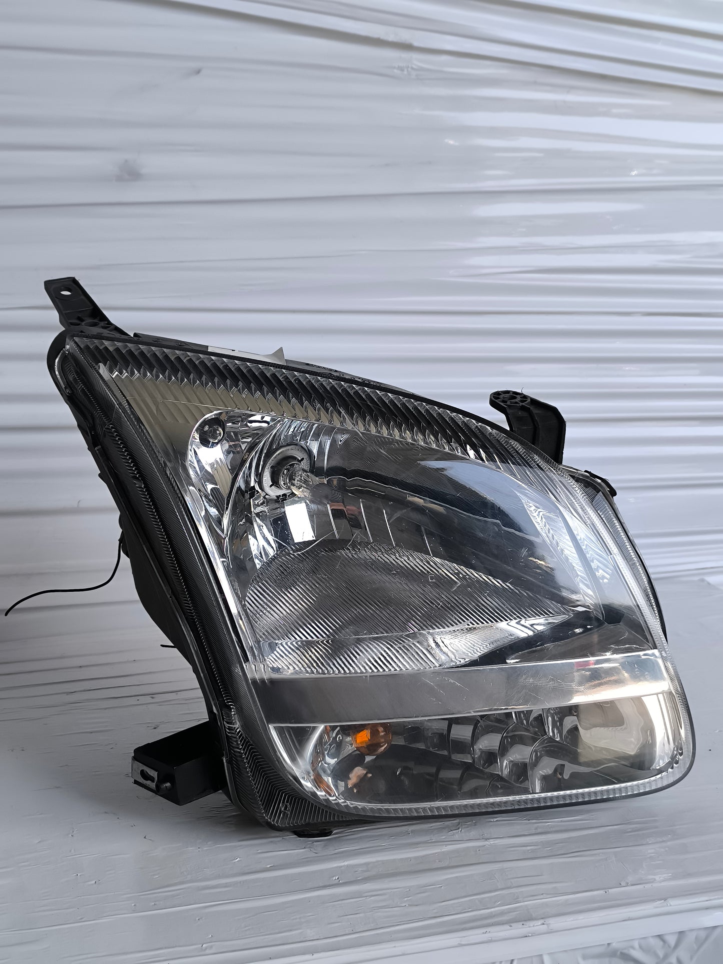 Fanale anteriore dx Suzuki Ignis (MH) anno 2003-2008 ecoAG8538