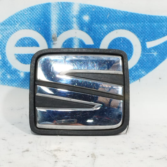 Seat Ibiza 2016 tailgate handle code: 6J0827565 ecoAC8808