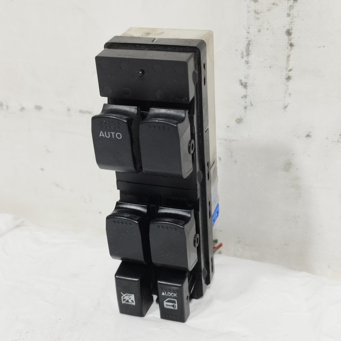 Pulsantiera alzacristalli anteriore sx Fiat Sedici 4 tasti 2006-2014 ecoAC16208