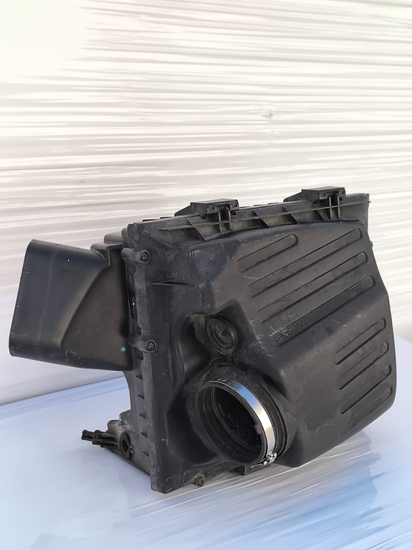 Scatola filtro aria Opel Insignia 2.0 D anno 2011 cod: 55560889 ecoAG7833