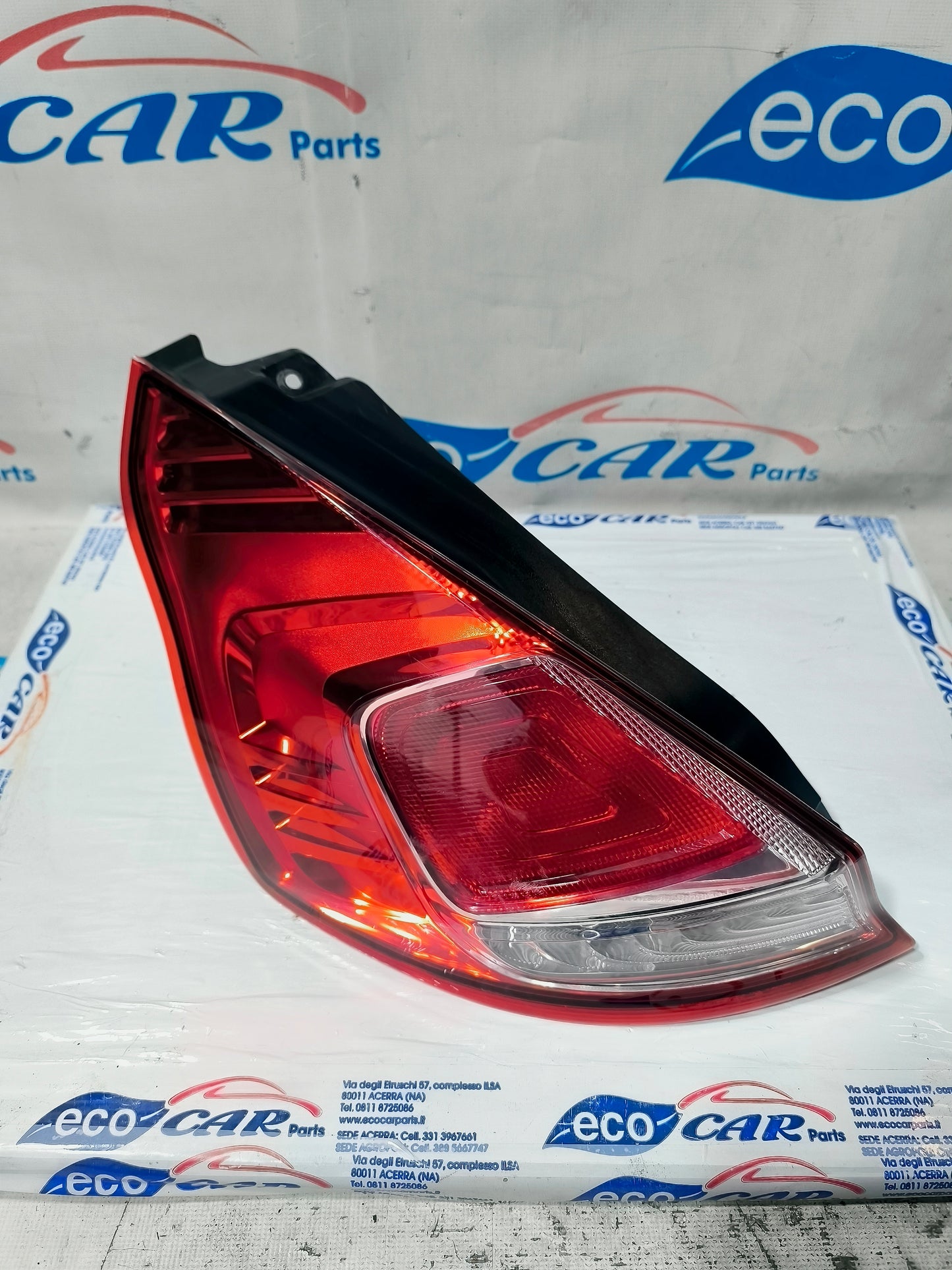 Linke Rückleuchte Ford Fiesta Baujahr 2014 ecoAG6304