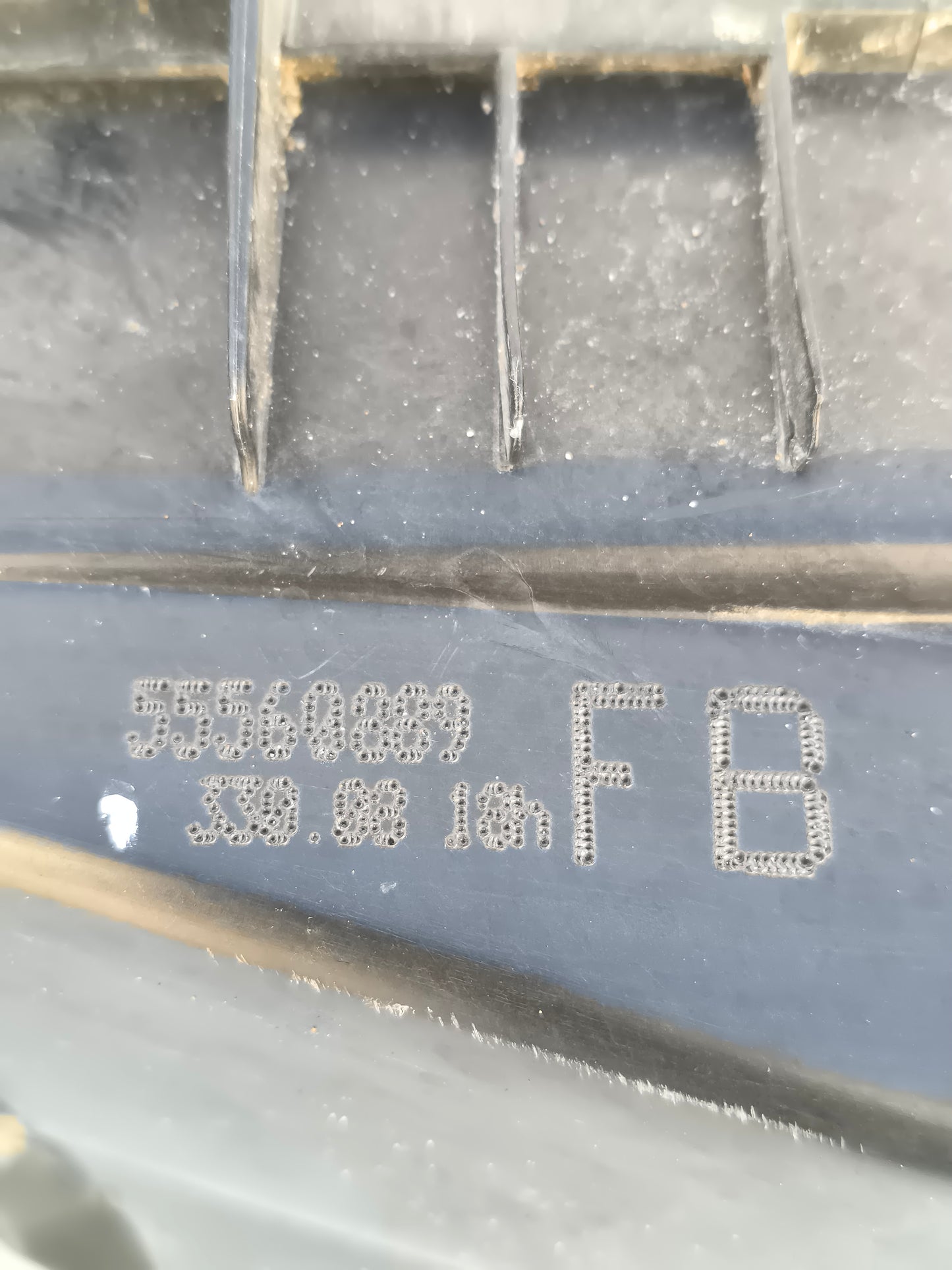 Scatola filtro aria Opel Insignia 2.0 D anno 2011 cod: 55560889 ecoAG7833