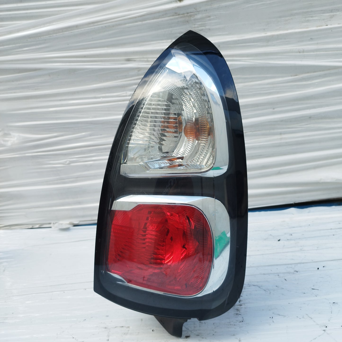 Fanale posteriore dx Citroen C3 Picasso 2009 cod: 9681749180 ecoDM229