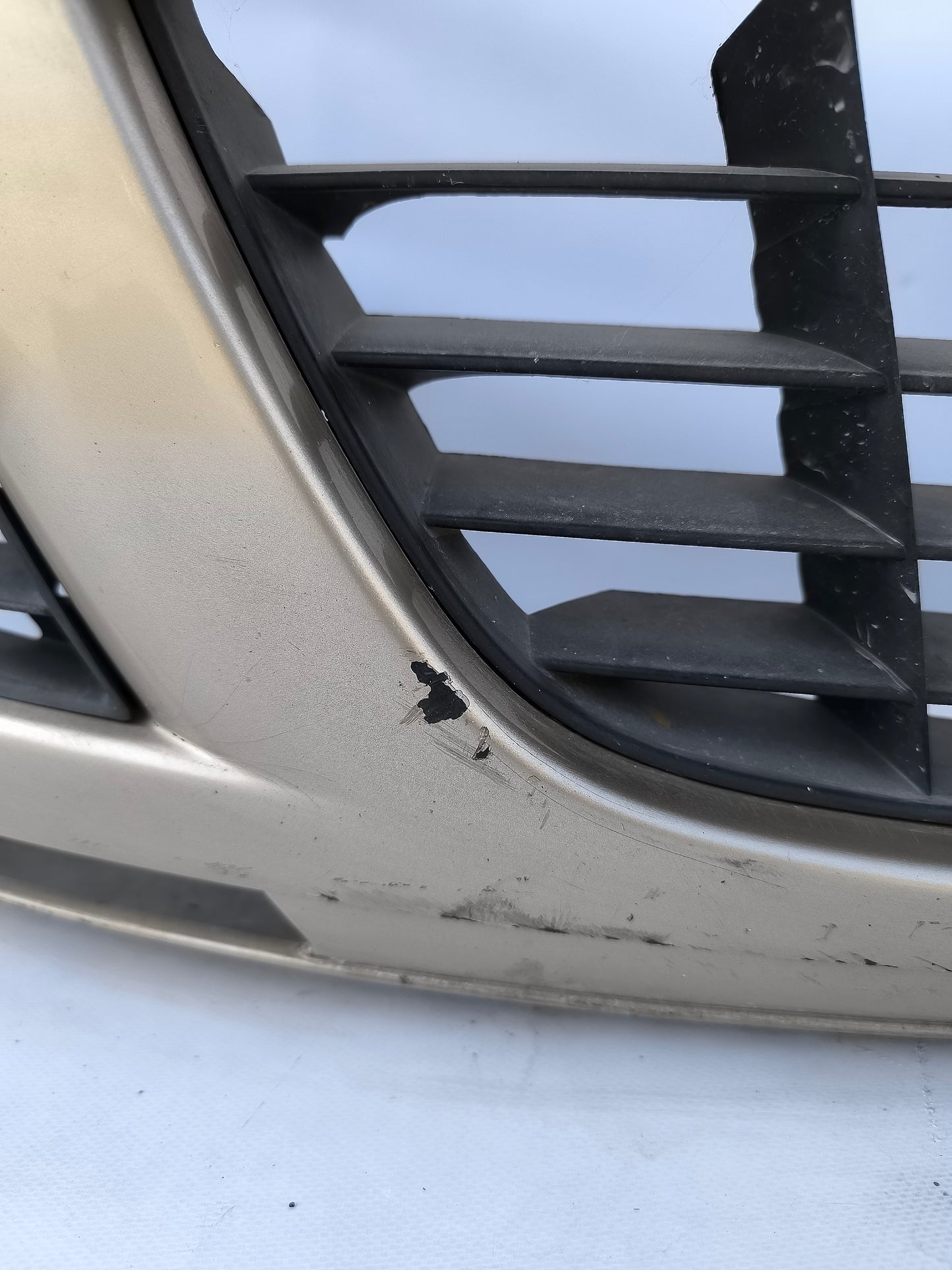 Paraurti anteriore grigio Lancia Musa anno 2006 ecoAG7124