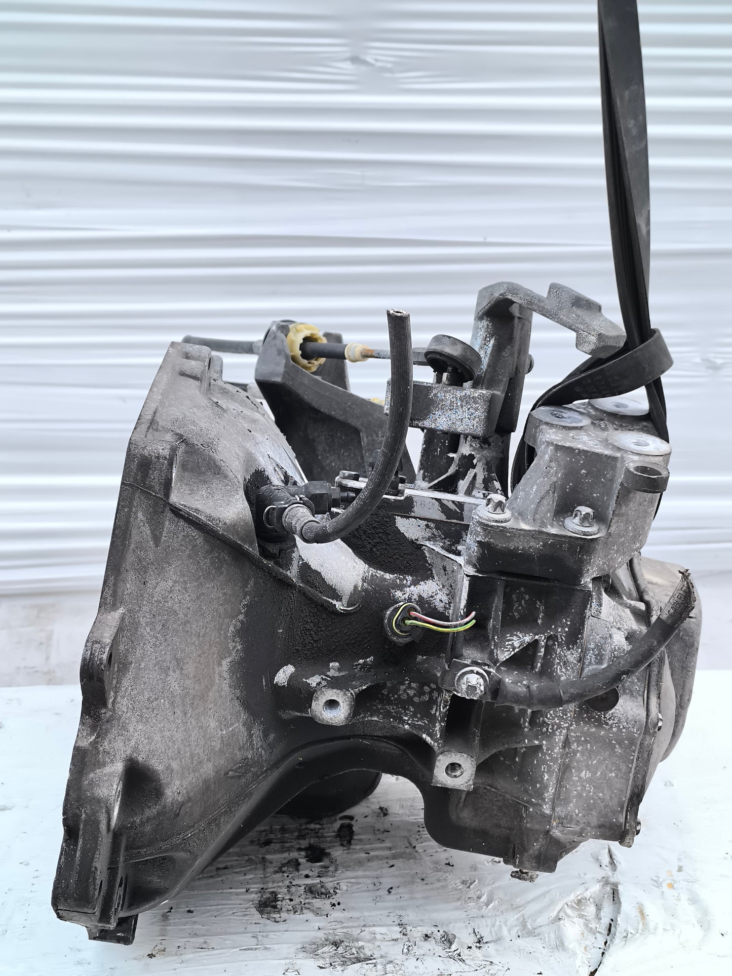 Cambio Opel Corsa / Meriva 1.2 / 1.4 B anno 2006 5 M Cod. 55355498 ecoAG7880