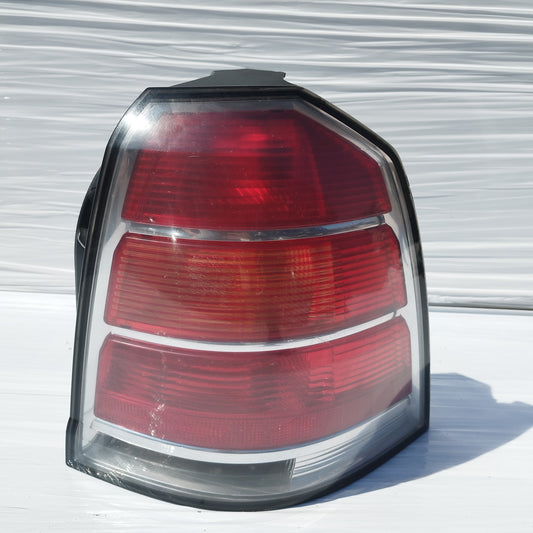 Fanale posteriore dx Opel Zafira B 2006 ecoDM013