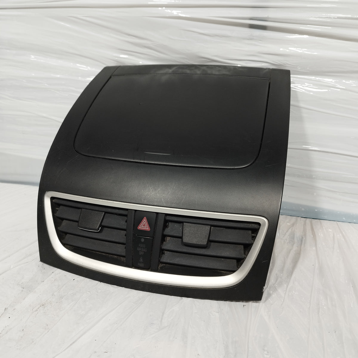 Consolle centrale con bocchette Suzuki Swift (FZ/NZ) 2010-2017 cod: 73820-68LA ecoAC16866