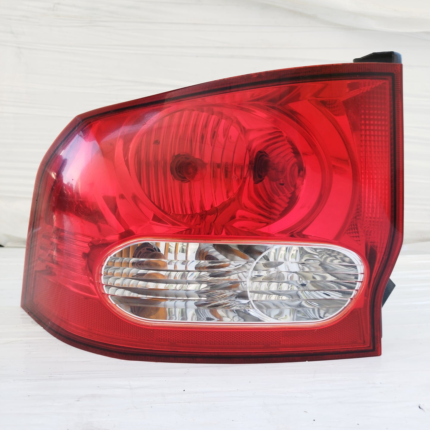 Fanale posteriore sx SsangYong Action 2006-2011 ecoDM326