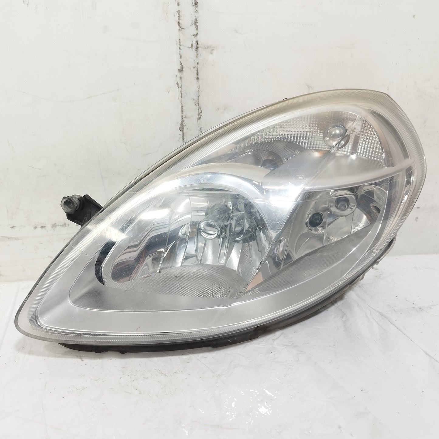 Fanale anteriore sx Lancia Ypsilon (843) 2007-2011 Restyling DEPO cod: 08-666-1114L ecoAC16593