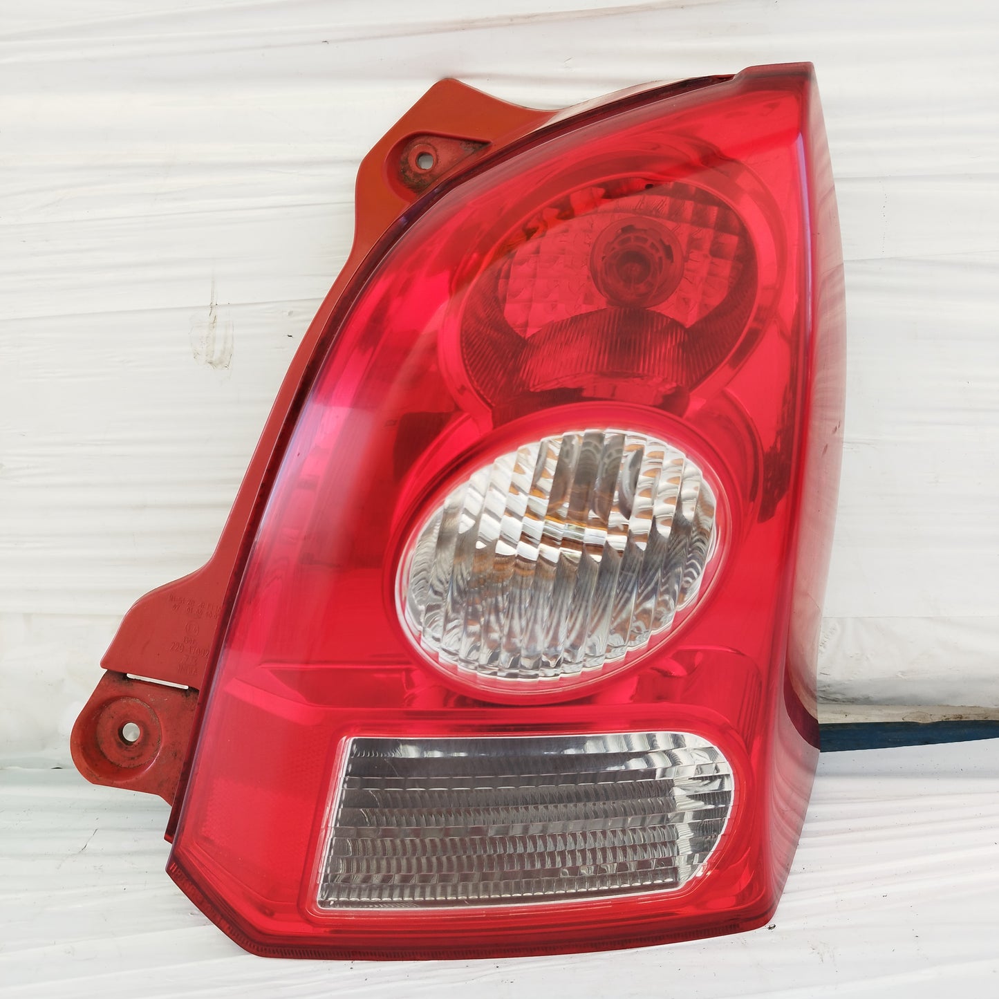 Fanale posteriore dx Nissan Pixo (UA0) 2009-2013 cod: 220-17092 ecoDM323