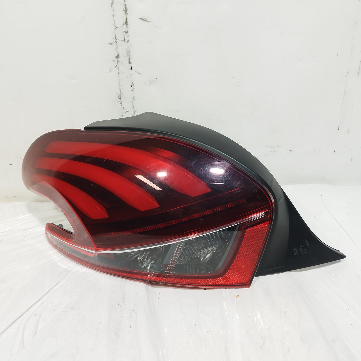Fanale posteriore sx a Led Peugeot 208 I (A9) 2015-2019 Restyling ecoAC15452