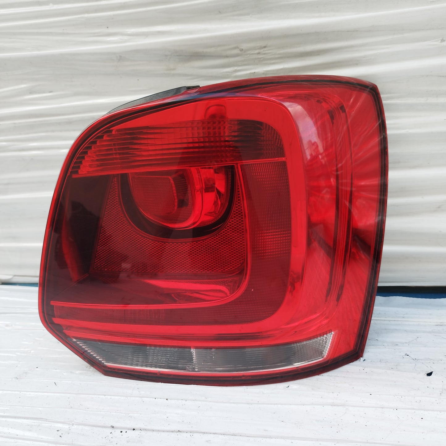 Fanale posteriore dx Volkswagen Polo 6R 2009-2014 cod: 6R0945112B ecoDM230