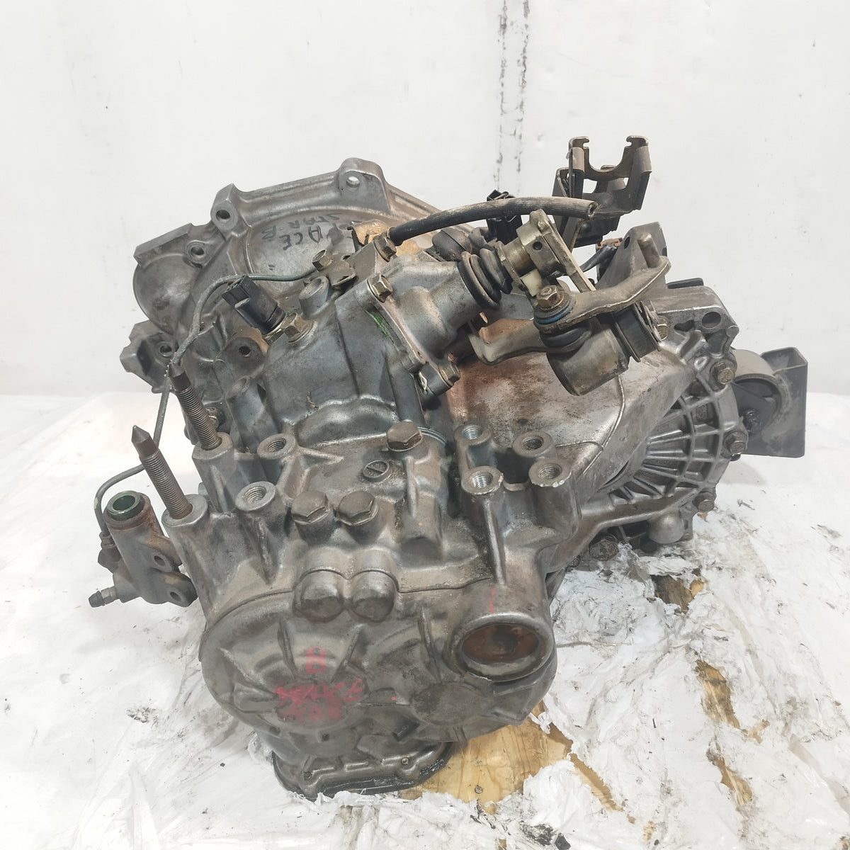 Cambio manuale Mitsubishi Space Star 2.0 B 2000-2002 cod: F5M422V5A ecoAC16380