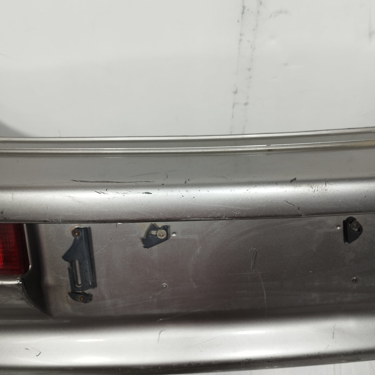 Paraurti posteriore grigio scuro Toyota Yaris TS 2002 ecoAC12817