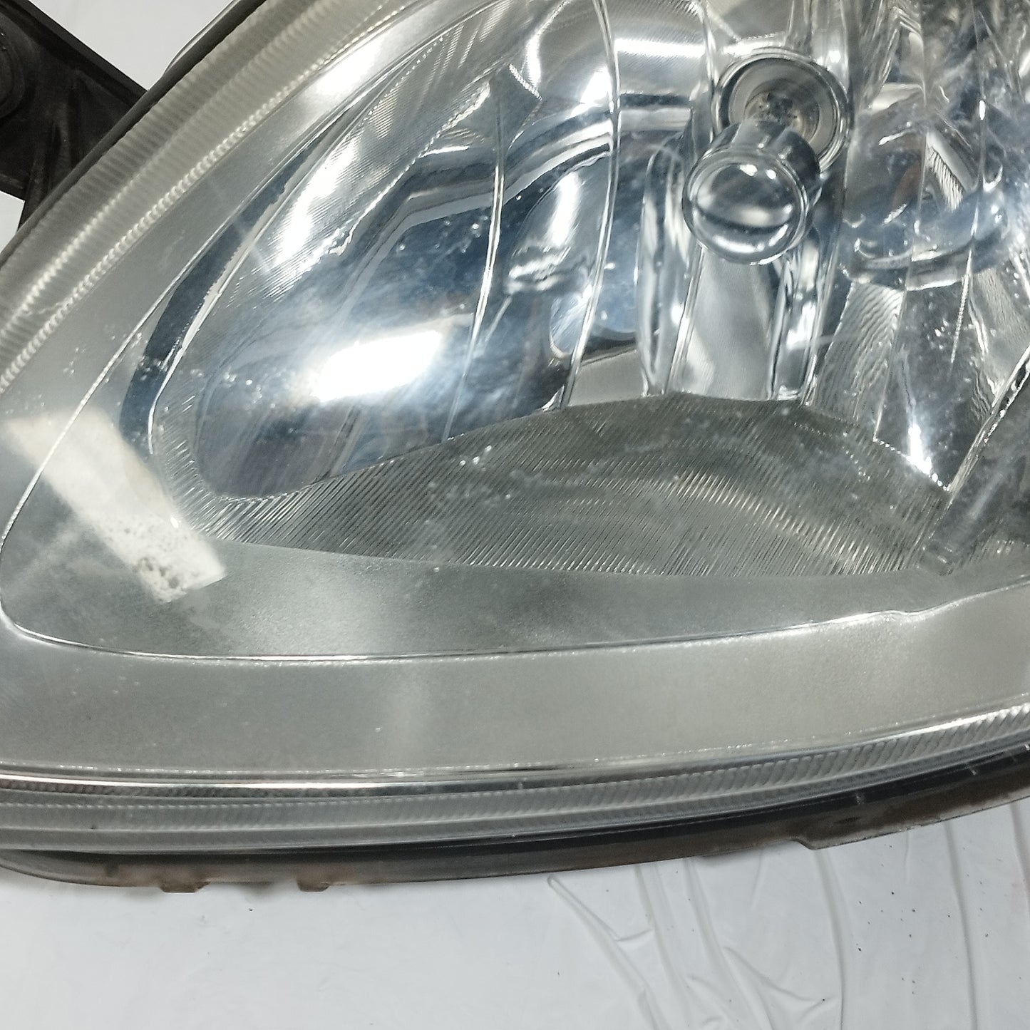 Fanale anteriore sx Lancia Ypsilon (843) 2007-2011 Restyling DEPO cod: 08-666-1114L ecoAC16143