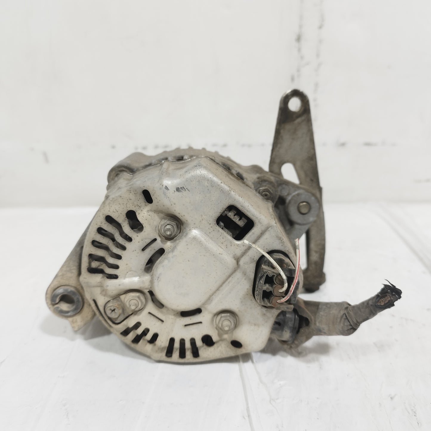 Alternatore Daihatsu Terios 1.5 B 2006-2017 cod: 27060-b1030 ecoAC15366
